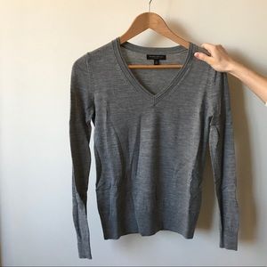 Banana Republic V-neck Sweater
